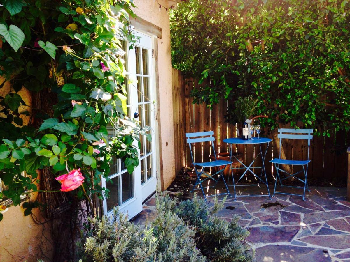 Under The Tuscan Sun Cottage In West Los Angeles Exterior photo