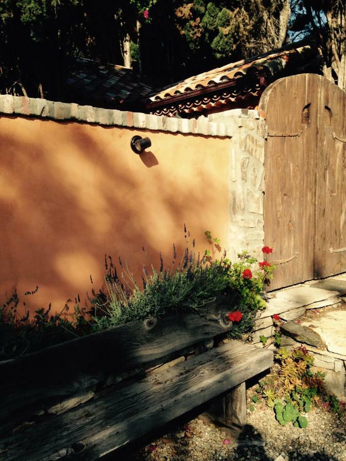 Under The Tuscan Sun Cottage In West Los Angeles Exterior photo